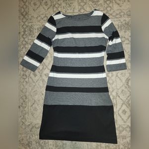 4/$20 Women's RN Studios Dress Size 8